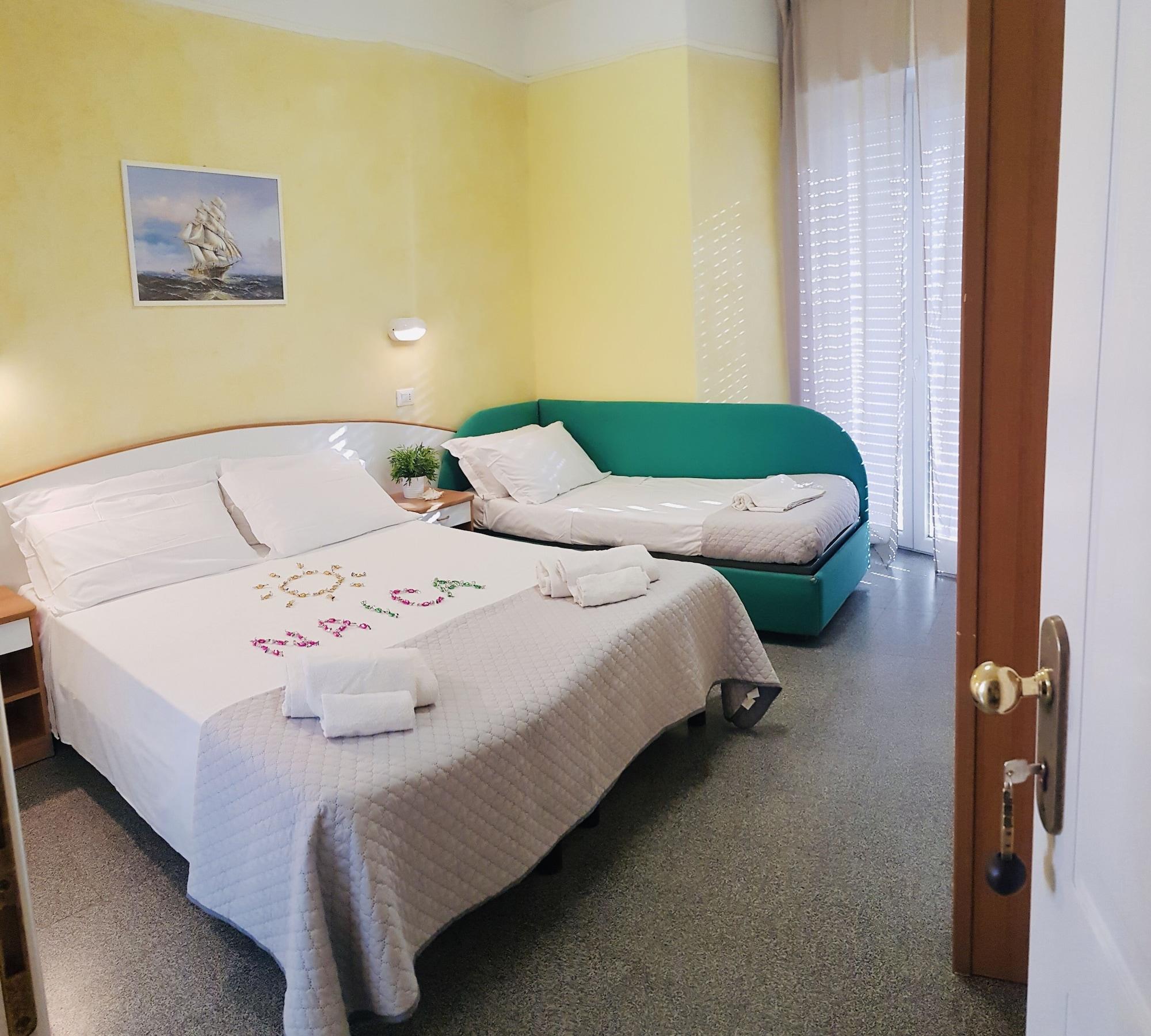 Hotel Naica Rimini Eksteriør billede