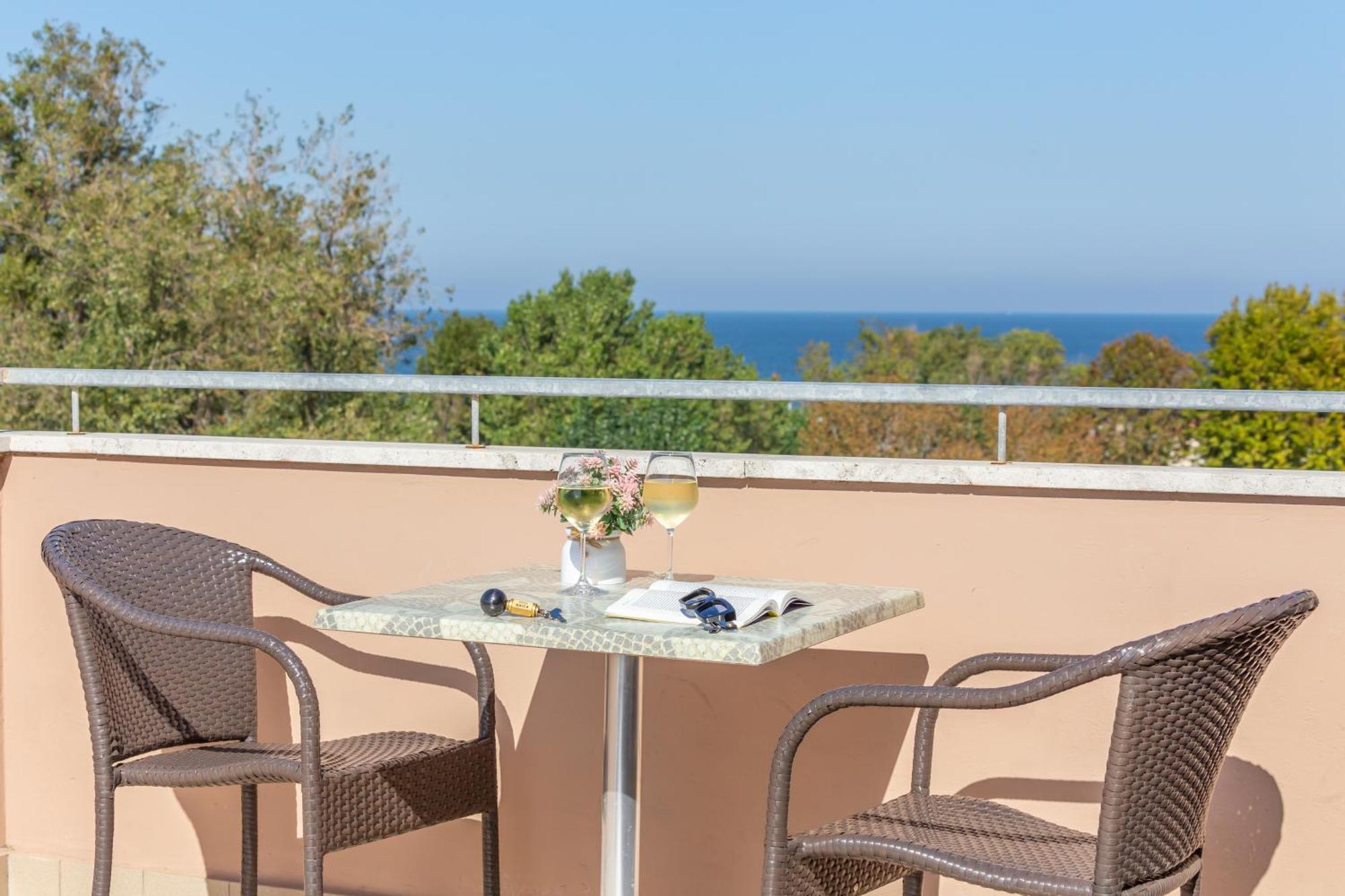 Hotel Naica Rimini Eksteriør billede