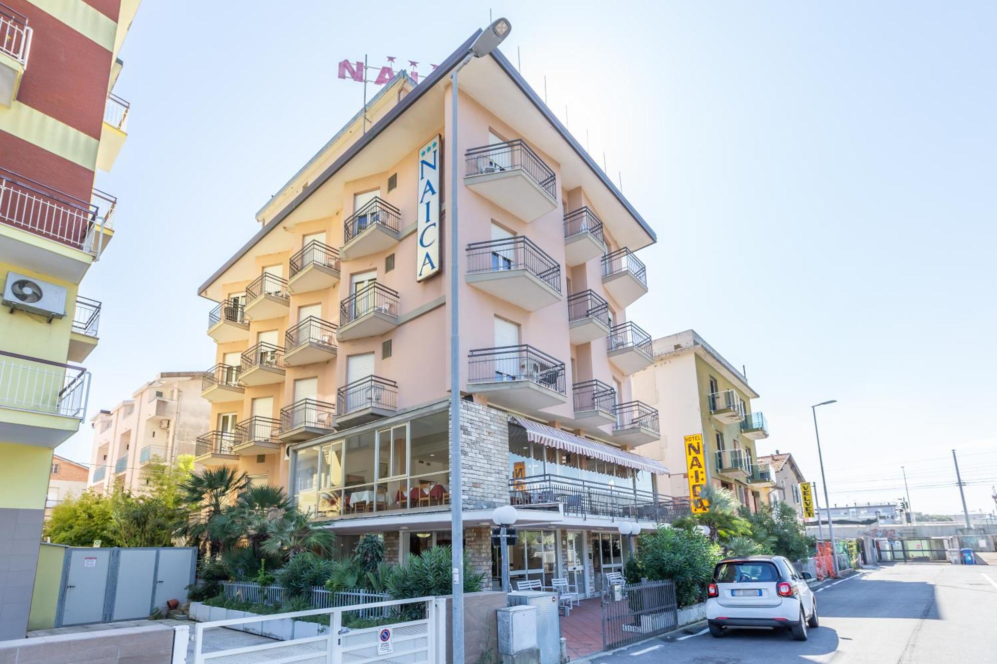 Hotel Naica Rimini Eksteriør billede