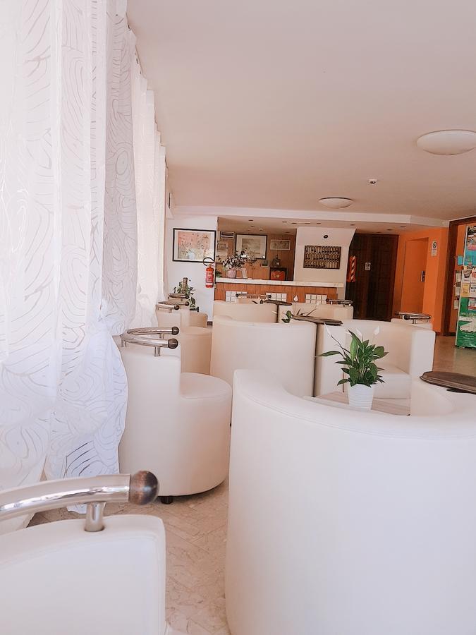 Hotel Naica Rimini Eksteriør billede