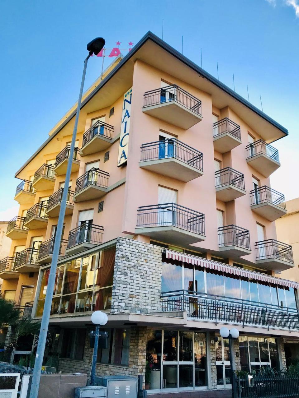 Hotel Naica Rimini Eksteriør billede