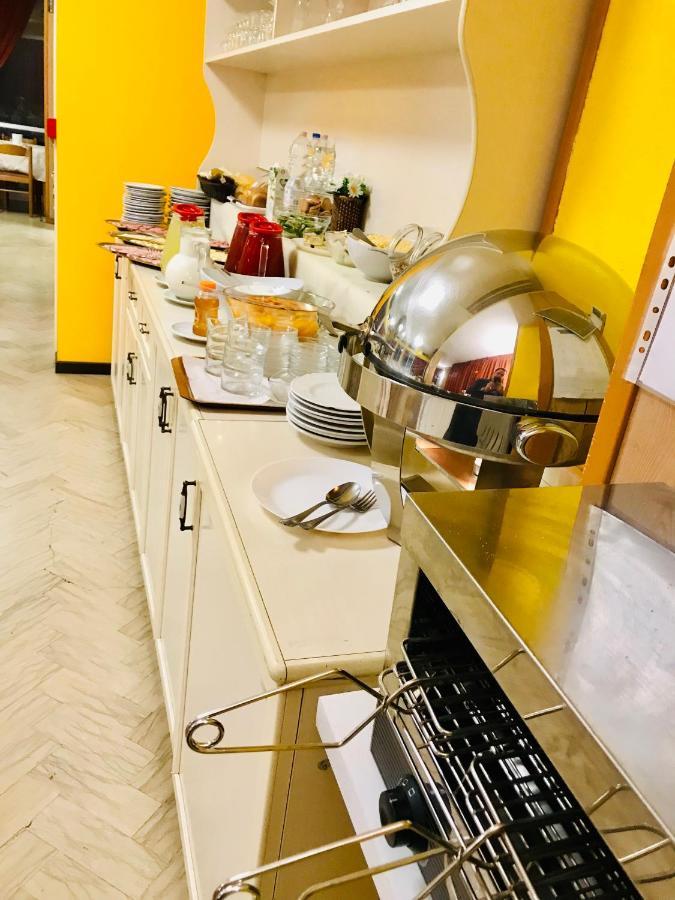 Hotel Naica Rimini Eksteriør billede