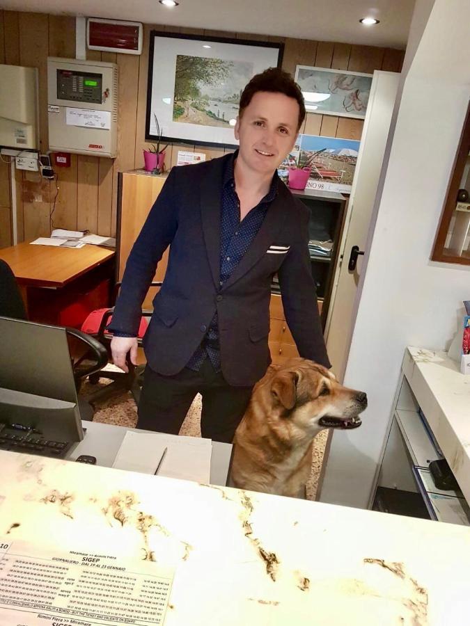 Hotel Naica Rimini Eksteriør billede